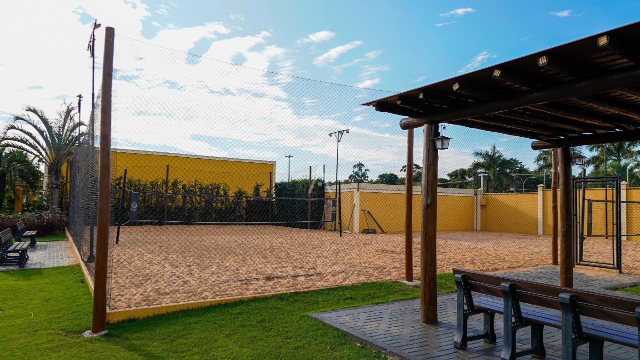 Casa Residencial para para aluguel no Bairro FAG em CASCAVEL: QUADRA BEACH TENNIS
