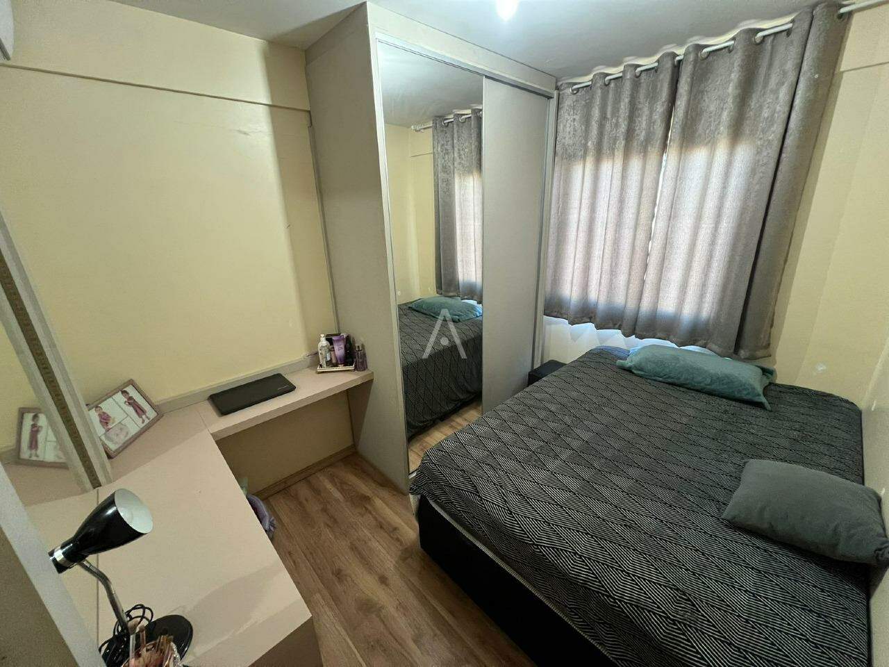 Apartamento para à venda no Bairro REGIAO DO LAGO em CASCAVEL: 