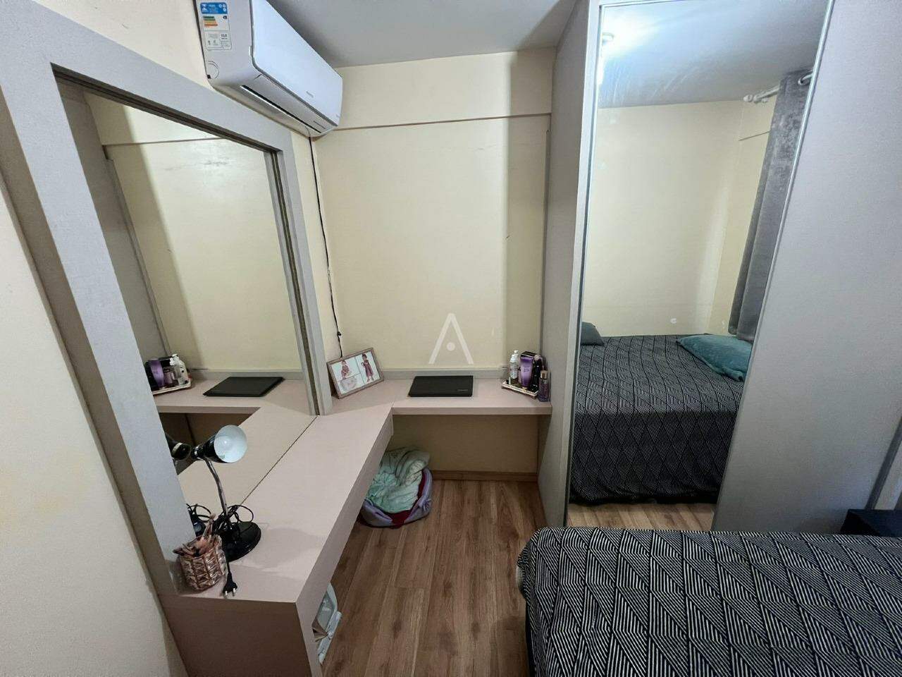 Apartamento para à venda no Bairro REGIAO DO LAGO em CASCAVEL: 
