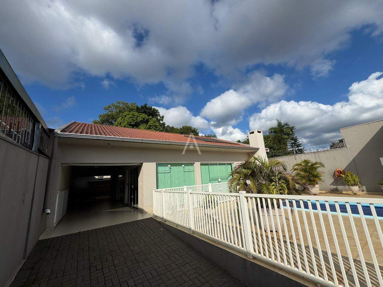 Sobrado para à venda no Bairro PARQUE SAO PAULO em CASCAVEL: 