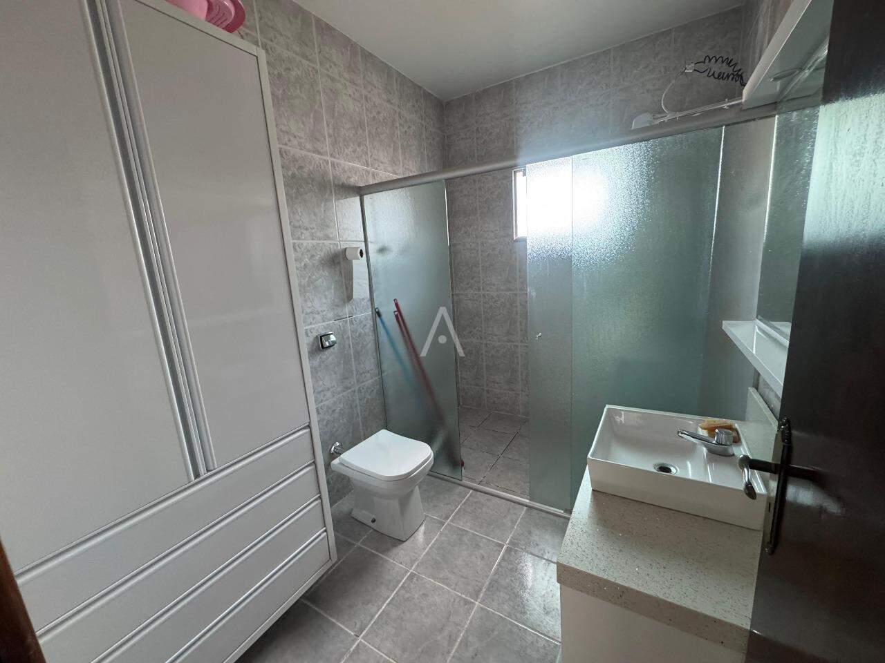 Sobrado para à venda no Bairro PARQUE SAO PAULO em CASCAVEL: 