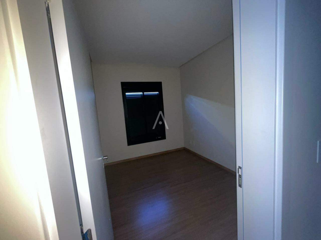 Casa Residencial para à venda no Bairro TROPICAL II em CASCAVEL: 