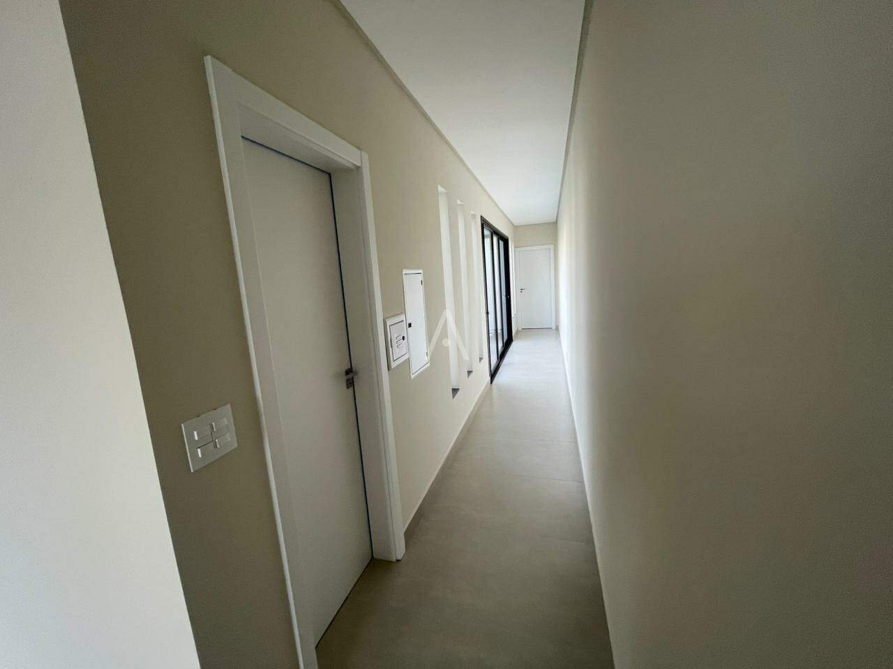 Casa Residencial para à venda no Bairro TROPICAL II em CASCAVEL: 