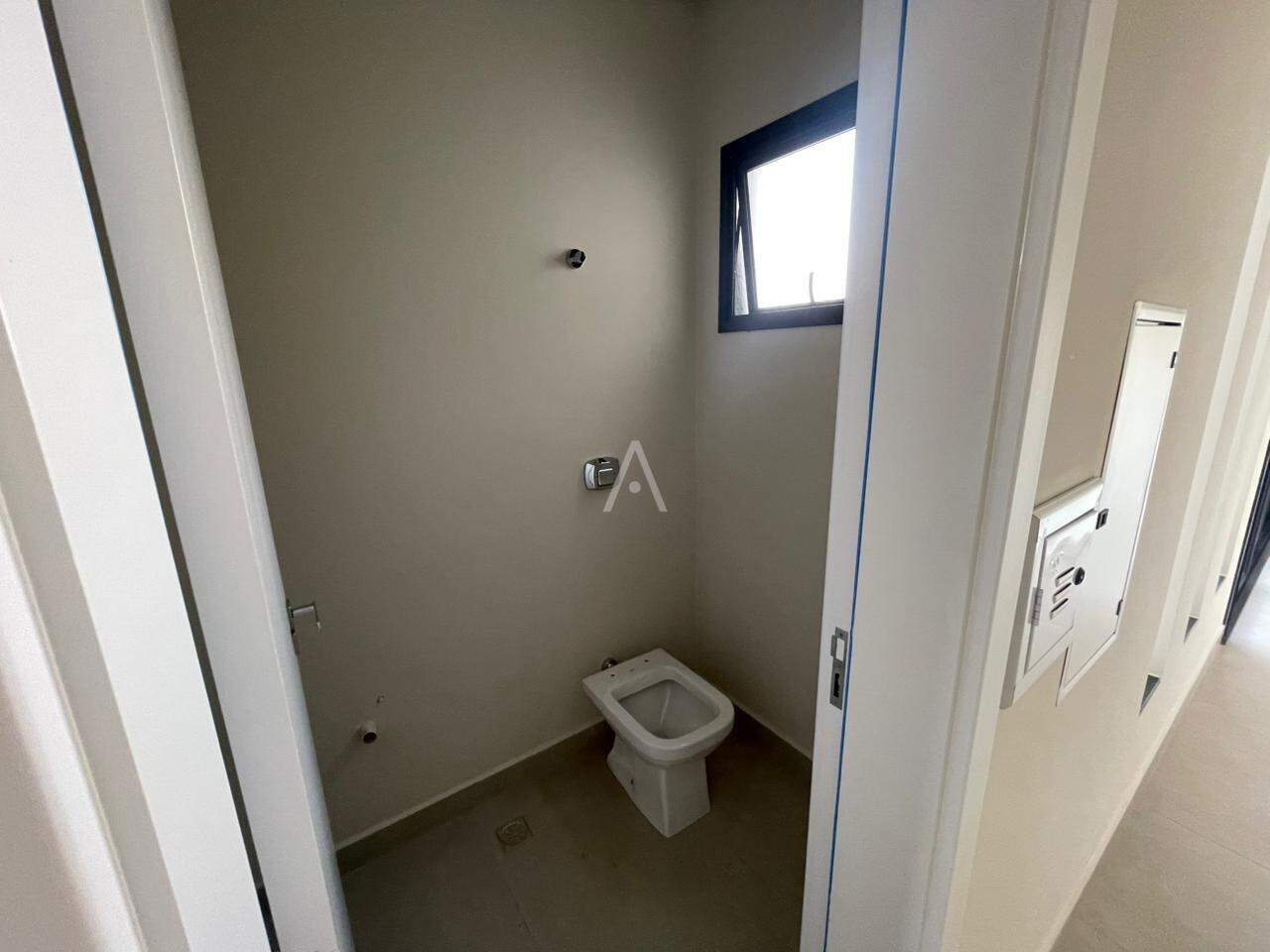 Casa Residencial para à venda no Bairro TROPICAL II em CASCAVEL: 