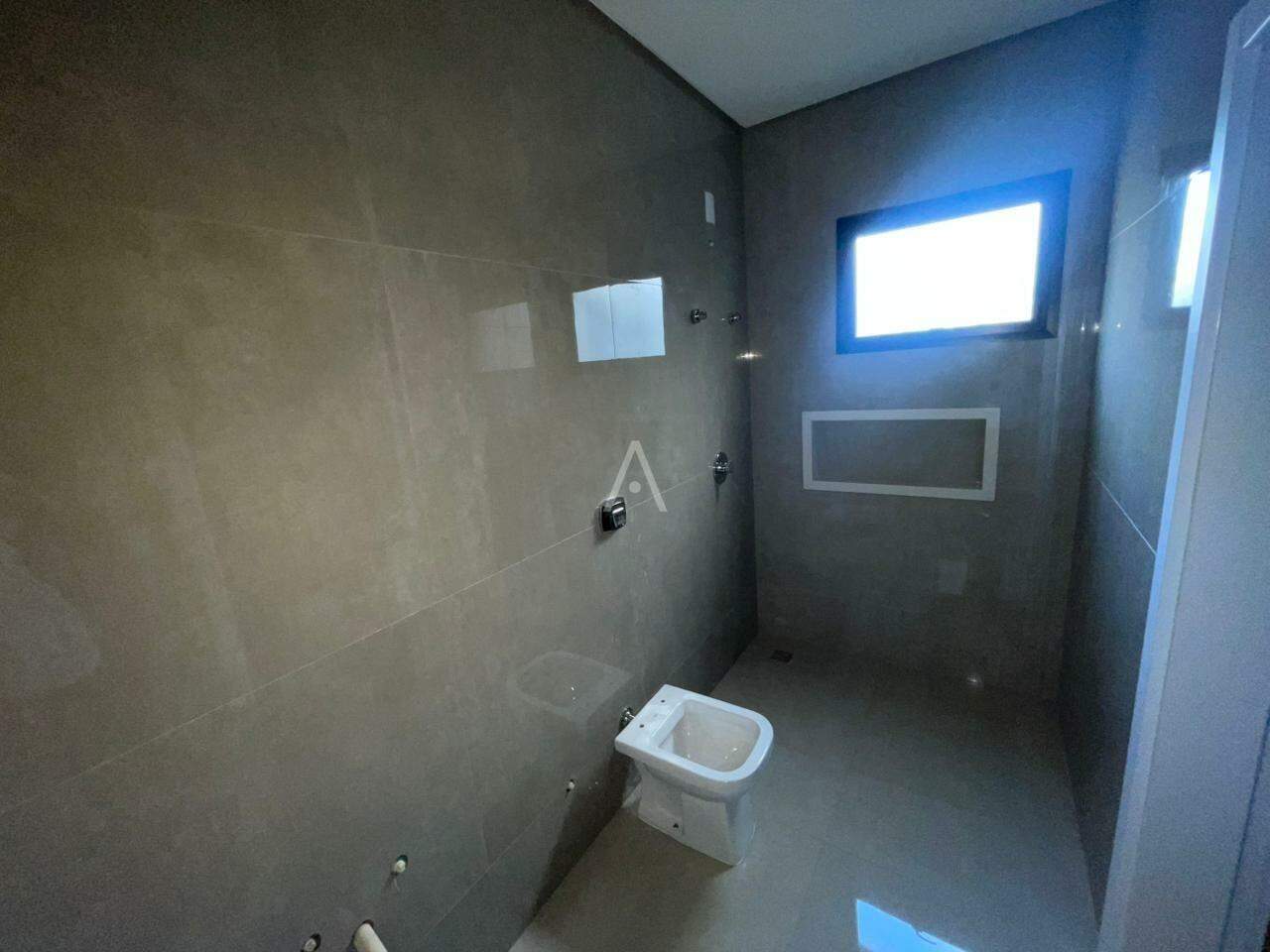 Casa Residencial para à venda no Bairro TROPICAL II em CASCAVEL: 