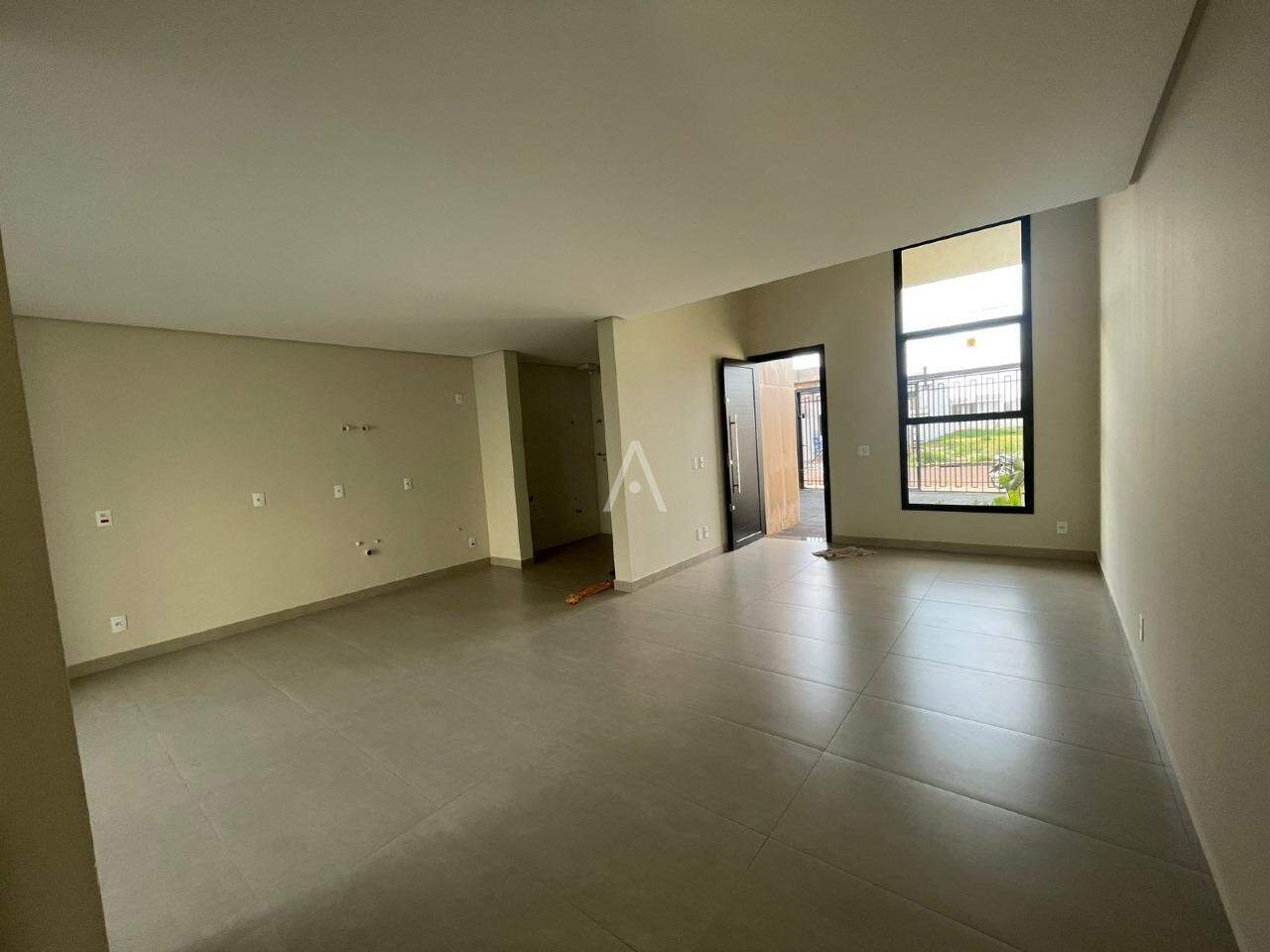 Casa Residencial para à venda no Bairro TROPICAL II em CASCAVEL: 