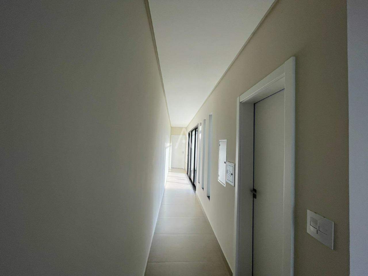 Casa Residencial para à venda no Bairro TROPICAL II em CASCAVEL: 