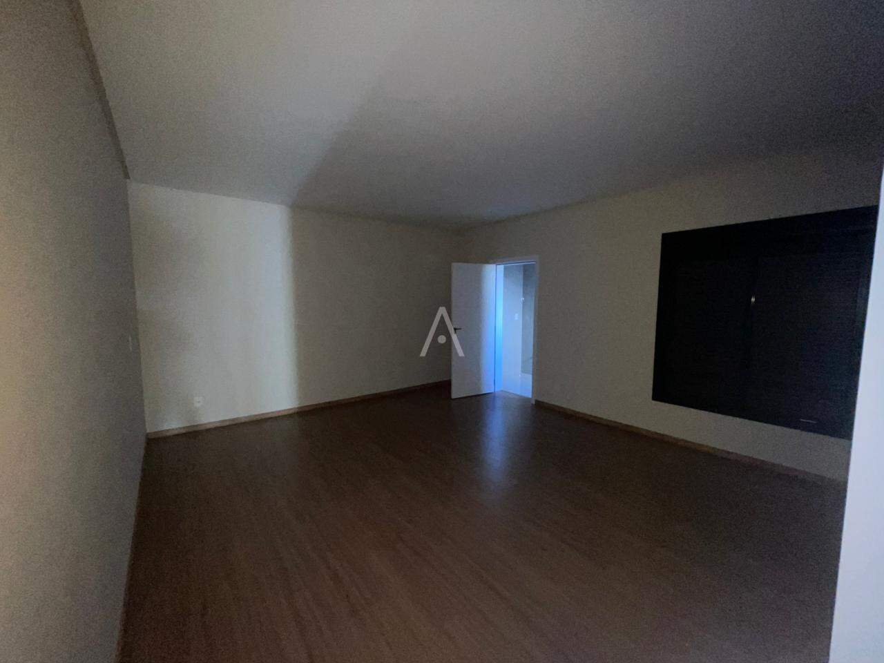 Casa Residencial para à venda no Bairro TROPICAL II em CASCAVEL: 