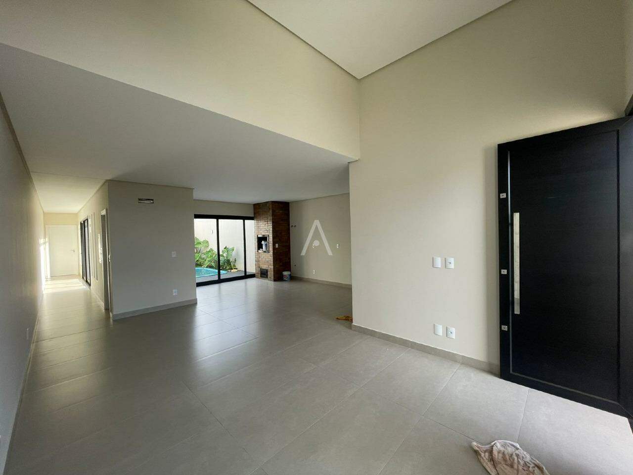 Casa Residencial para à venda no Bairro TROPICAL II em CASCAVEL: 