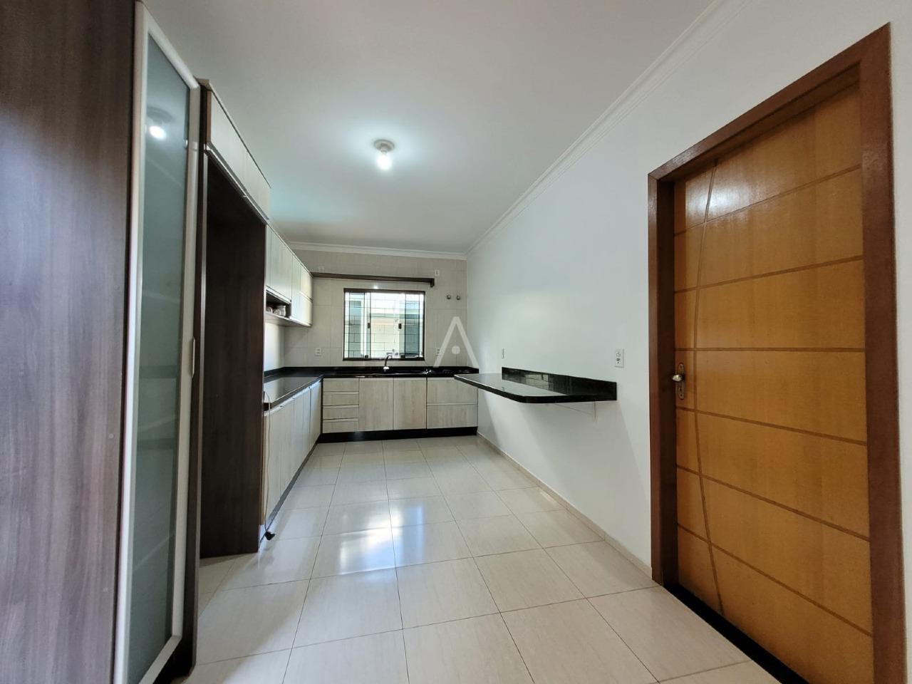 Casa Residencial para à venda no Bairro JARDIM GISELA em TOLEDO: 