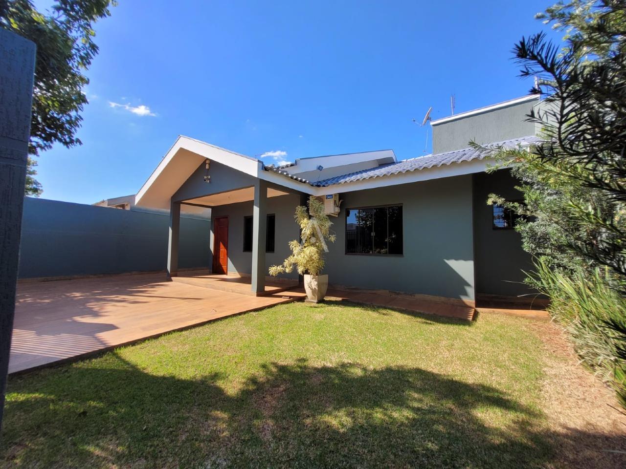 Casa Residencial para à venda no Bairro JARDIM GISELA em TOLEDO: 