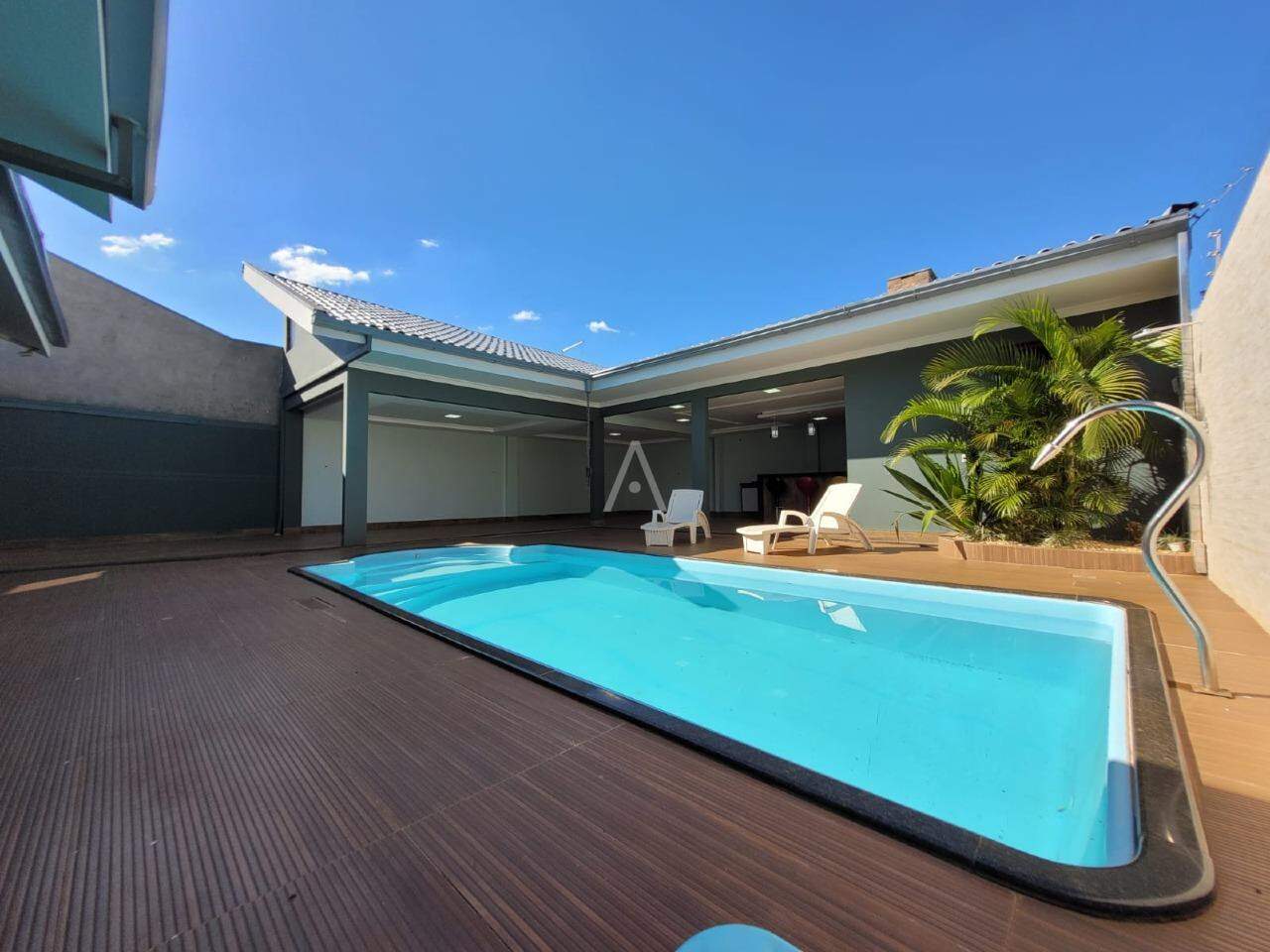 Casa Residencial para à venda no Bairro JARDIM GISELA em TOLEDO: 