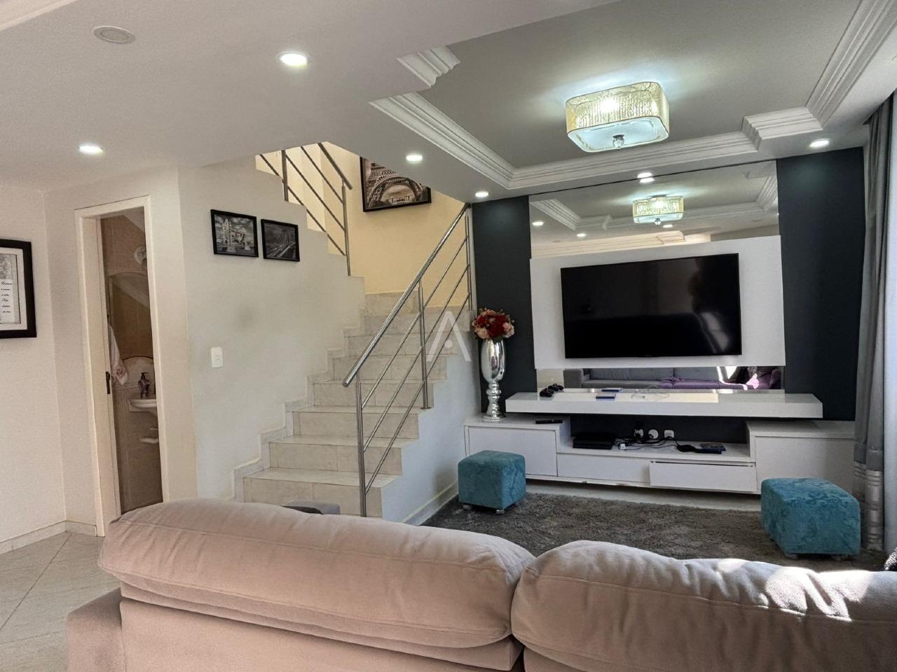 Sobrado para para aluguel no Bairro RECANTO TROPICAL em CASCAVEL: SALA DE TV