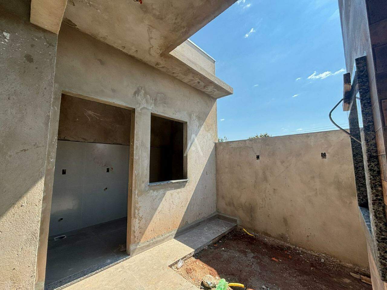 Casa Residencial para à venda no Bairro JARDIM COOPAGRO em TOLEDO: 