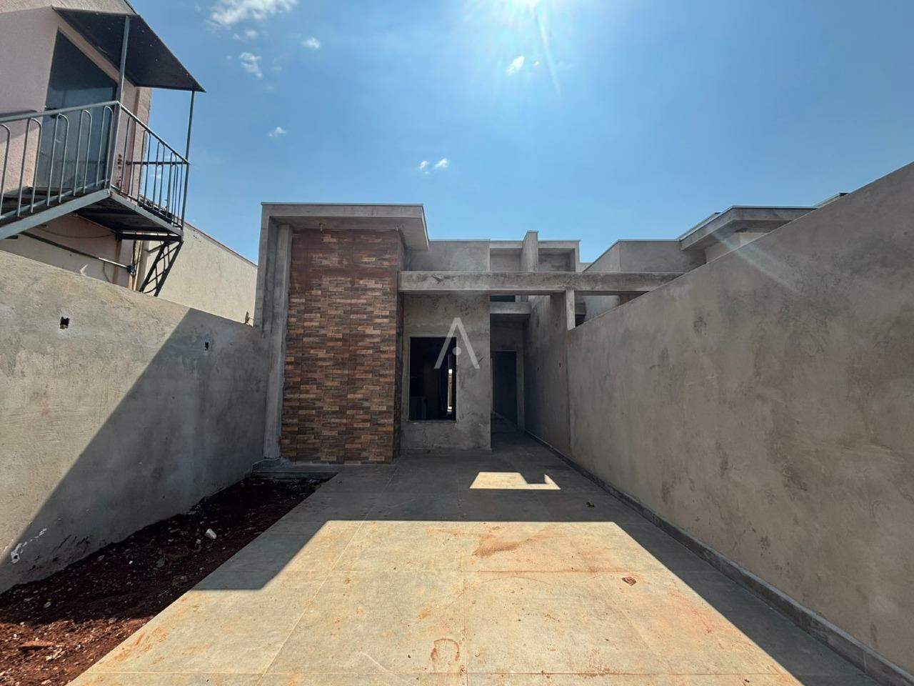 Casa Residencial para à venda no Bairro JARDIM COOPAGRO em TOLEDO: 