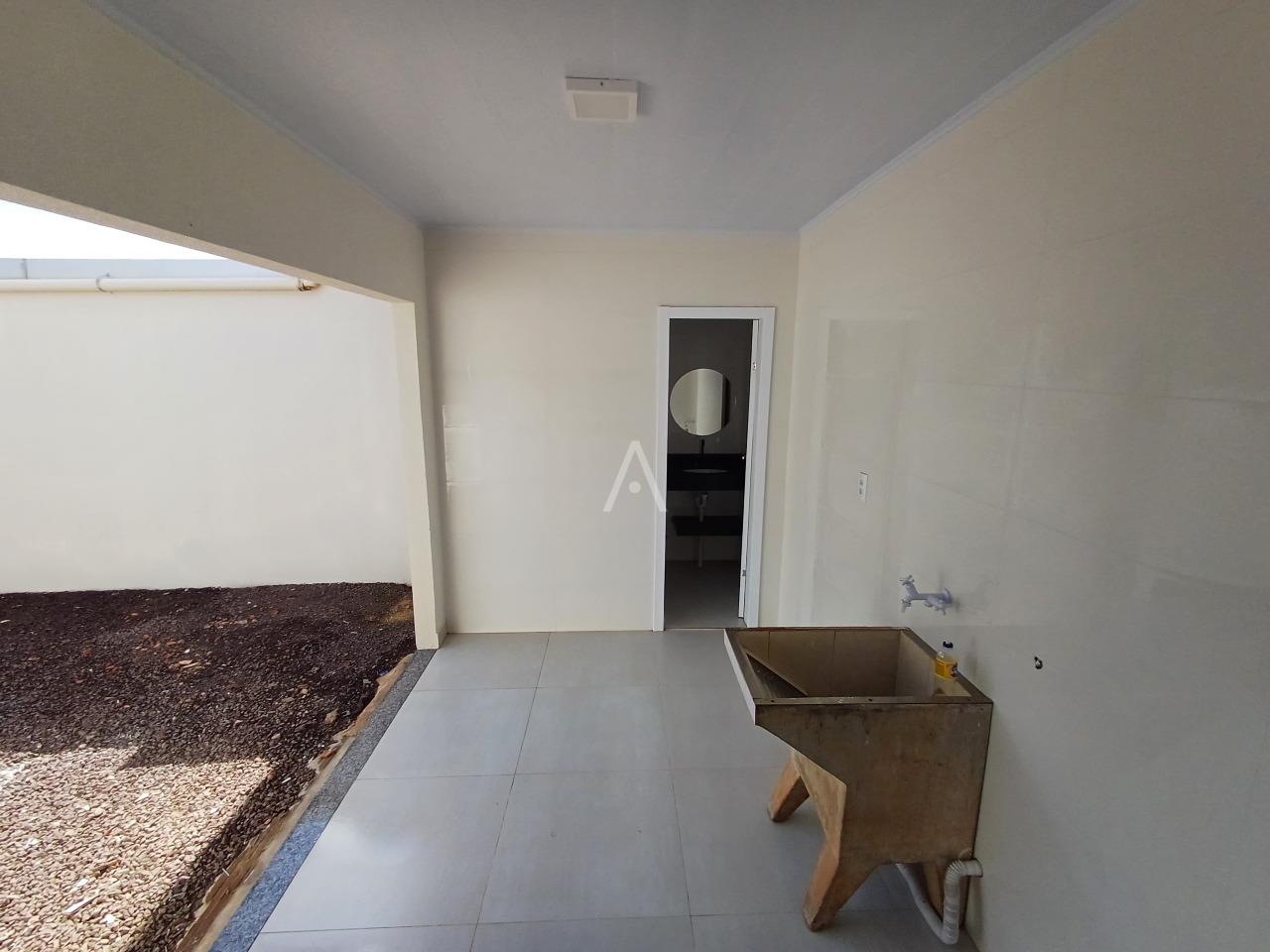 Casa Residencial para à venda no Bairro PADOVANI em CASCAVEL: 