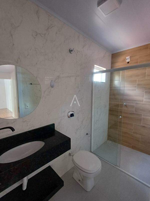 Casa Residencial para à venda no Bairro PADOVANI em CASCAVEL: 