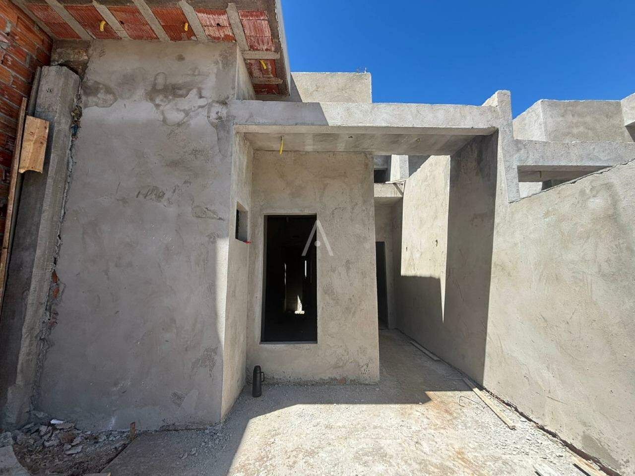 Casa Residencial para à venda no Bairro JARDIM COOPAGRO em TOLEDO: 