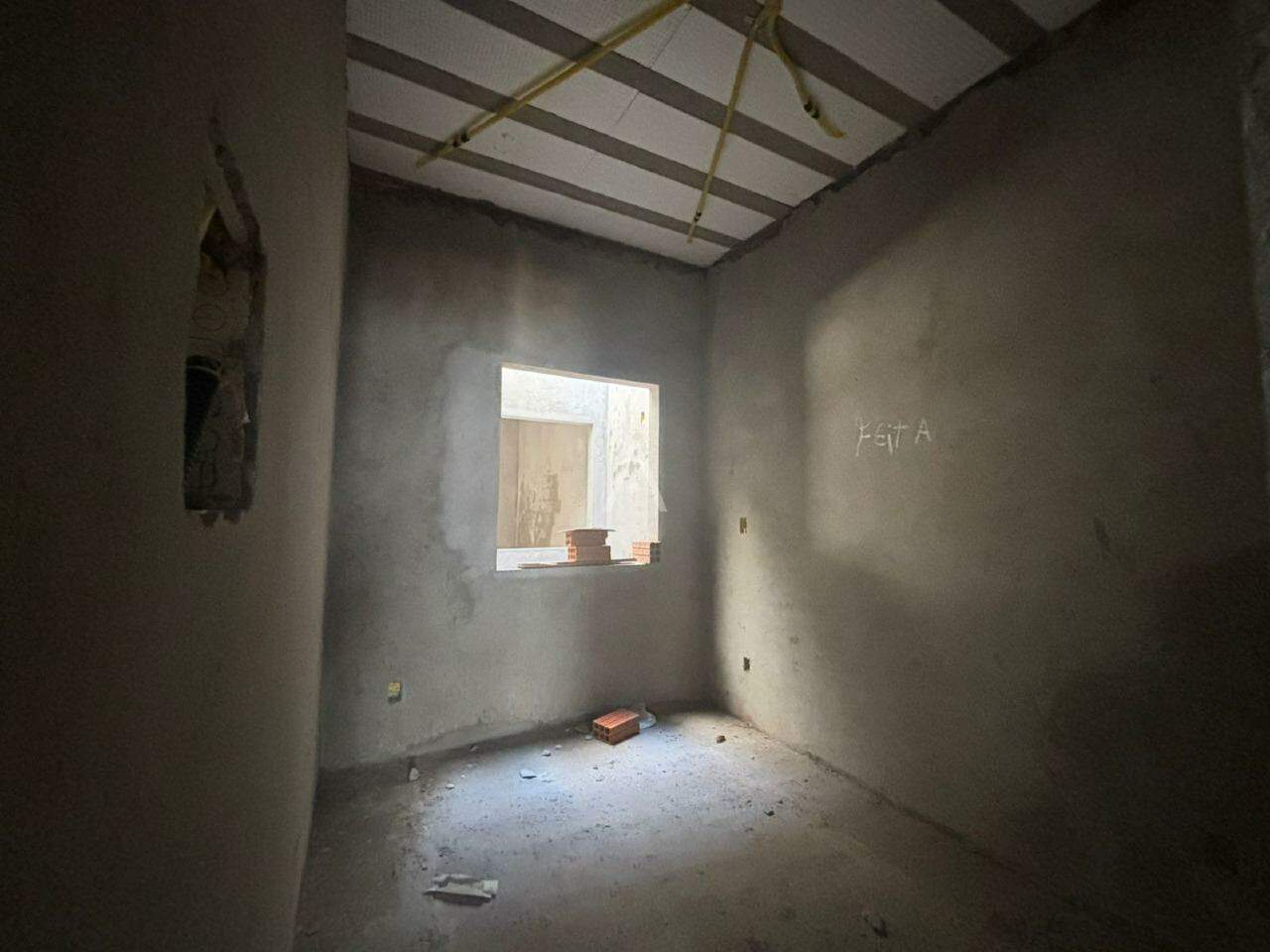 Casa Residencial para à venda no Bairro JARDIM COOPAGRO em TOLEDO: 