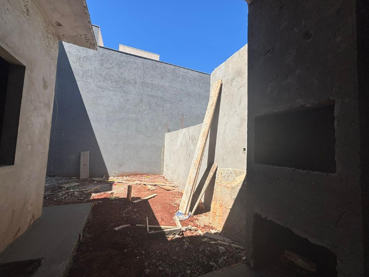 Casa Residencial para à venda no Bairro JARDIM COOPAGRO em TOLEDO: 