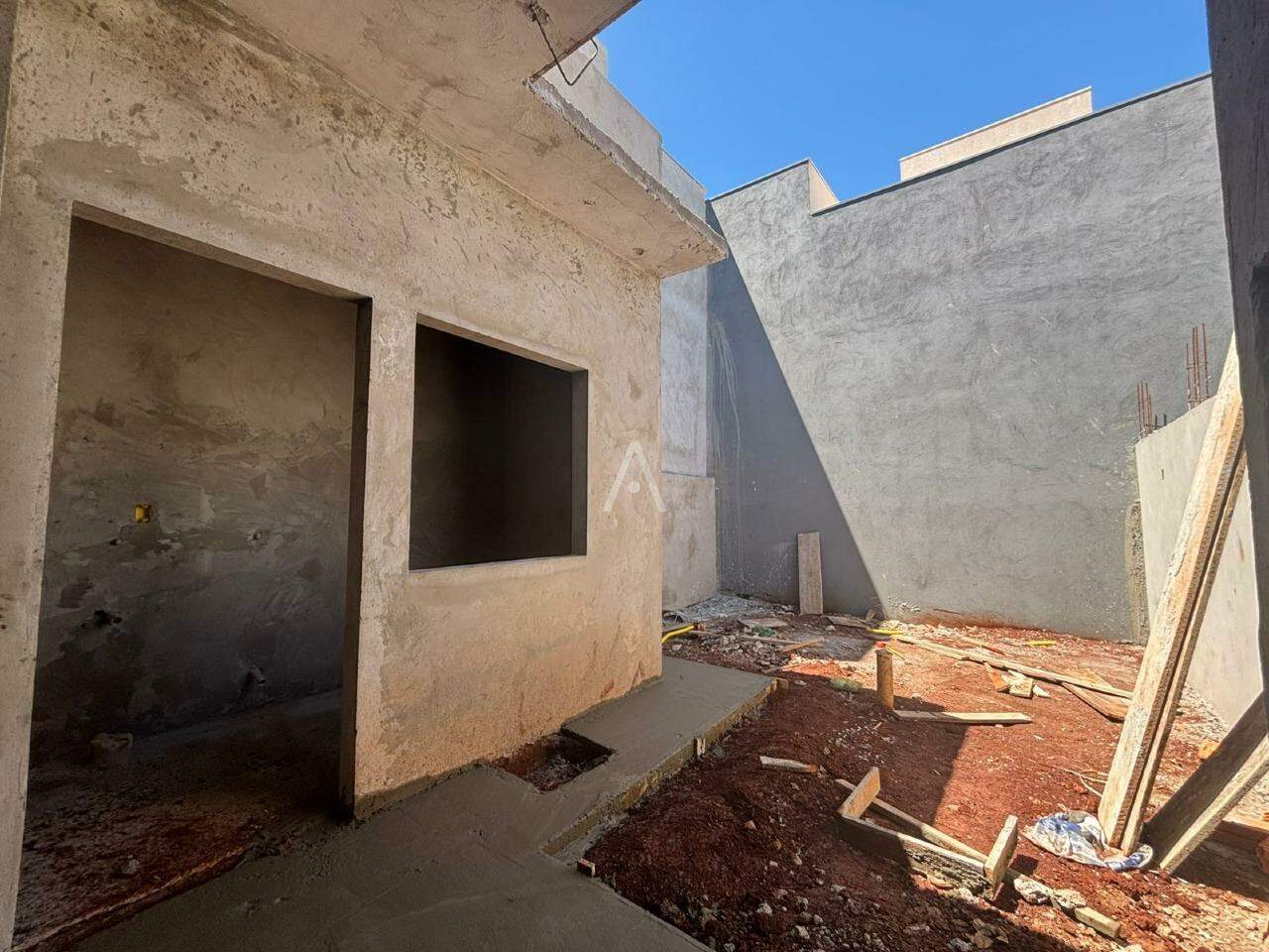 Casa Residencial para à venda no Bairro JARDIM COOPAGRO em TOLEDO: 