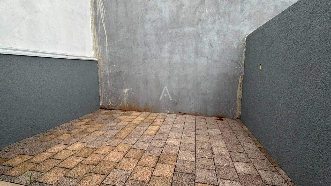 Casa Residencial para à venda no Bairro JARDIM COOPAGRO em TOLEDO: