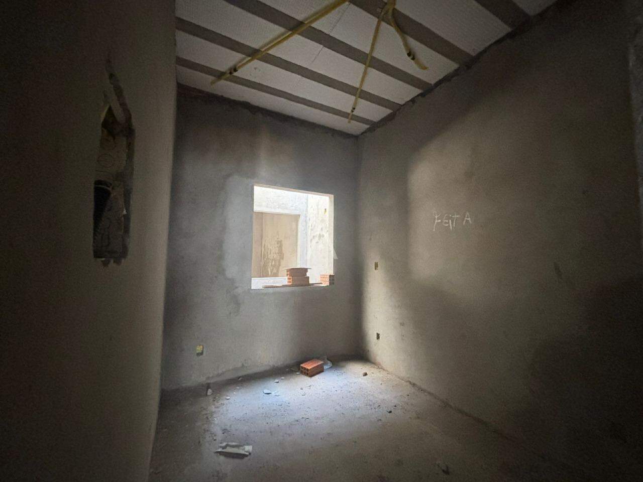 Casa Residencial para à venda no Bairro JARDIM COOPAGRO em TOLEDO: