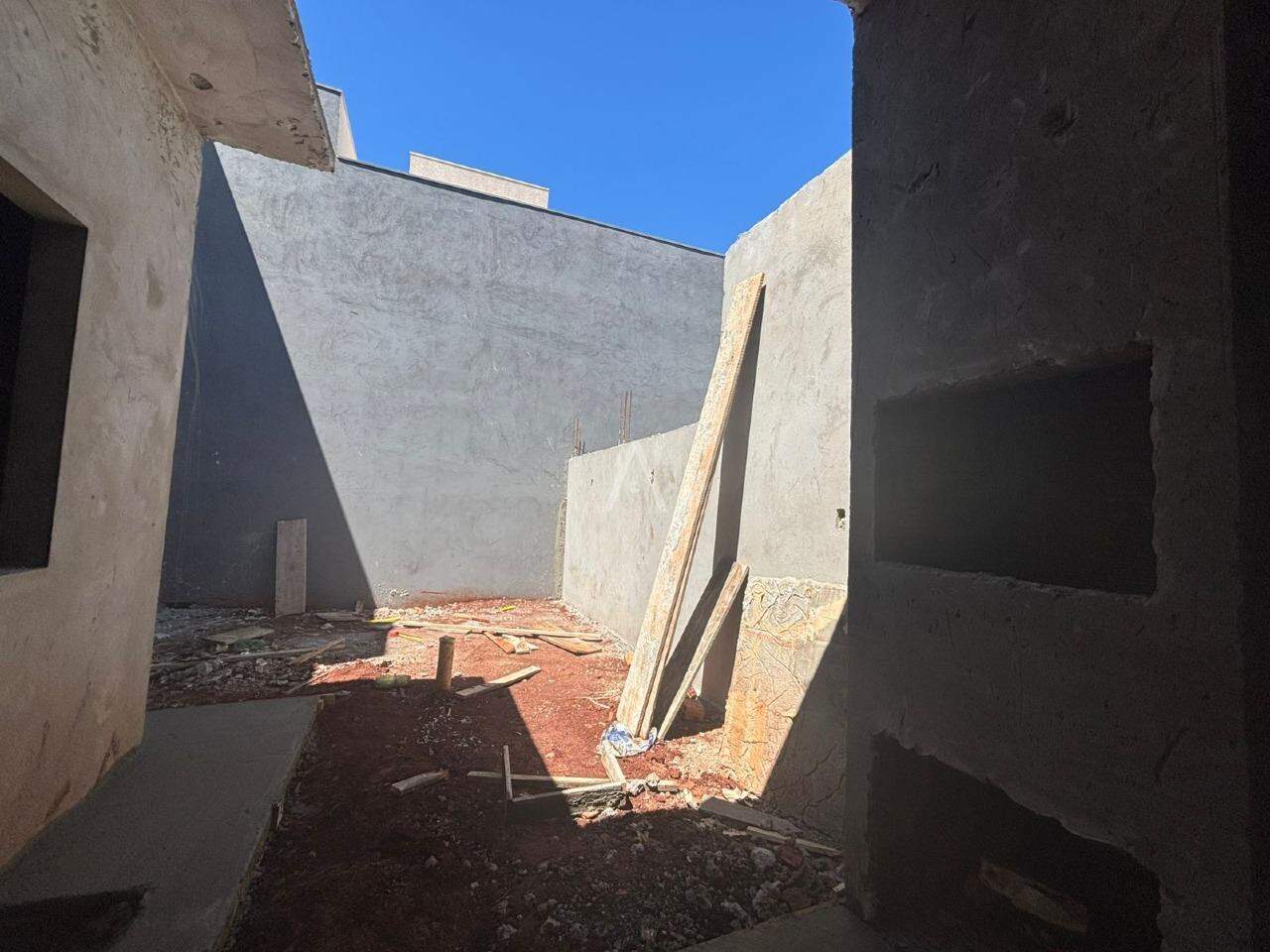 Casa Residencial para à venda no Bairro JARDIM COOPAGRO em TOLEDO: