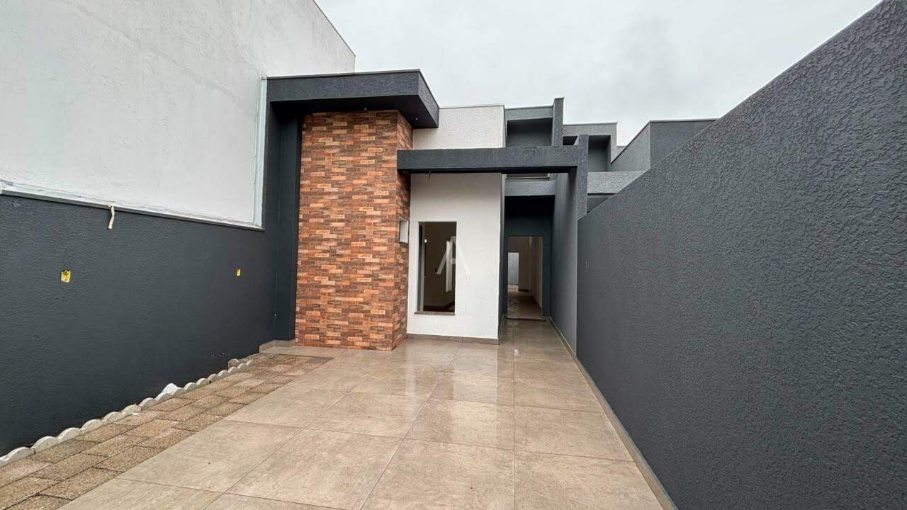 Casa Residencial para à venda no Bairro JARDIM COOPAGRO em TOLEDO: 