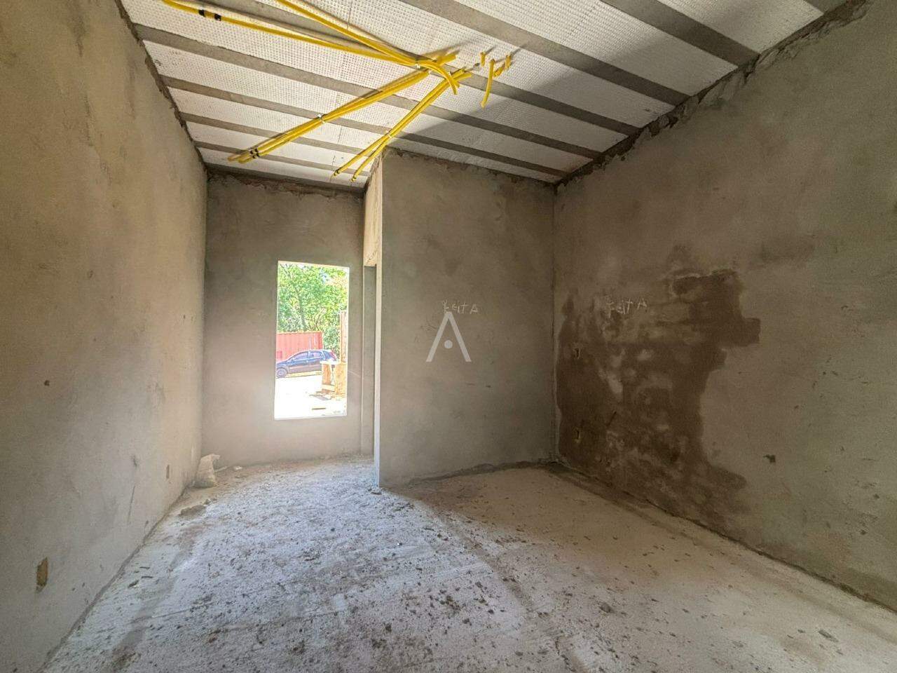 Casa Residencial para à venda no Bairro JARDIM COOPAGRO em TOLEDO: