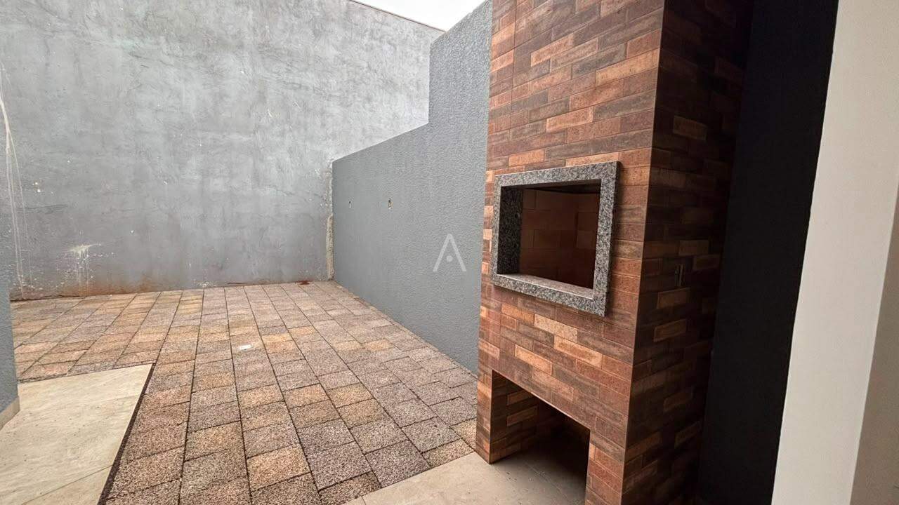 Casa Residencial para à venda no Bairro JARDIM COOPAGRO em TOLEDO: 
