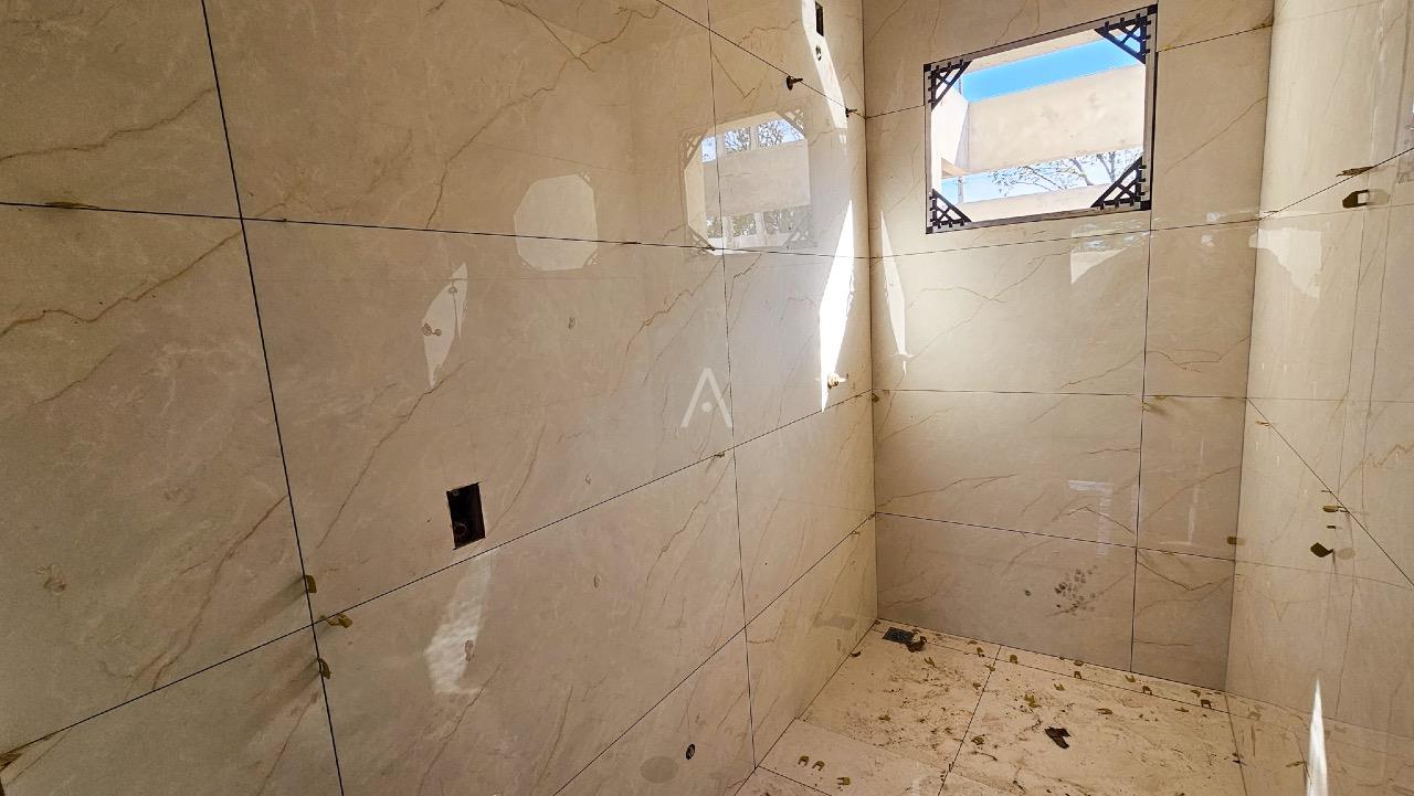 Casa Residencial para à venda no Bairro VILA BECKER em TOLEDO: 