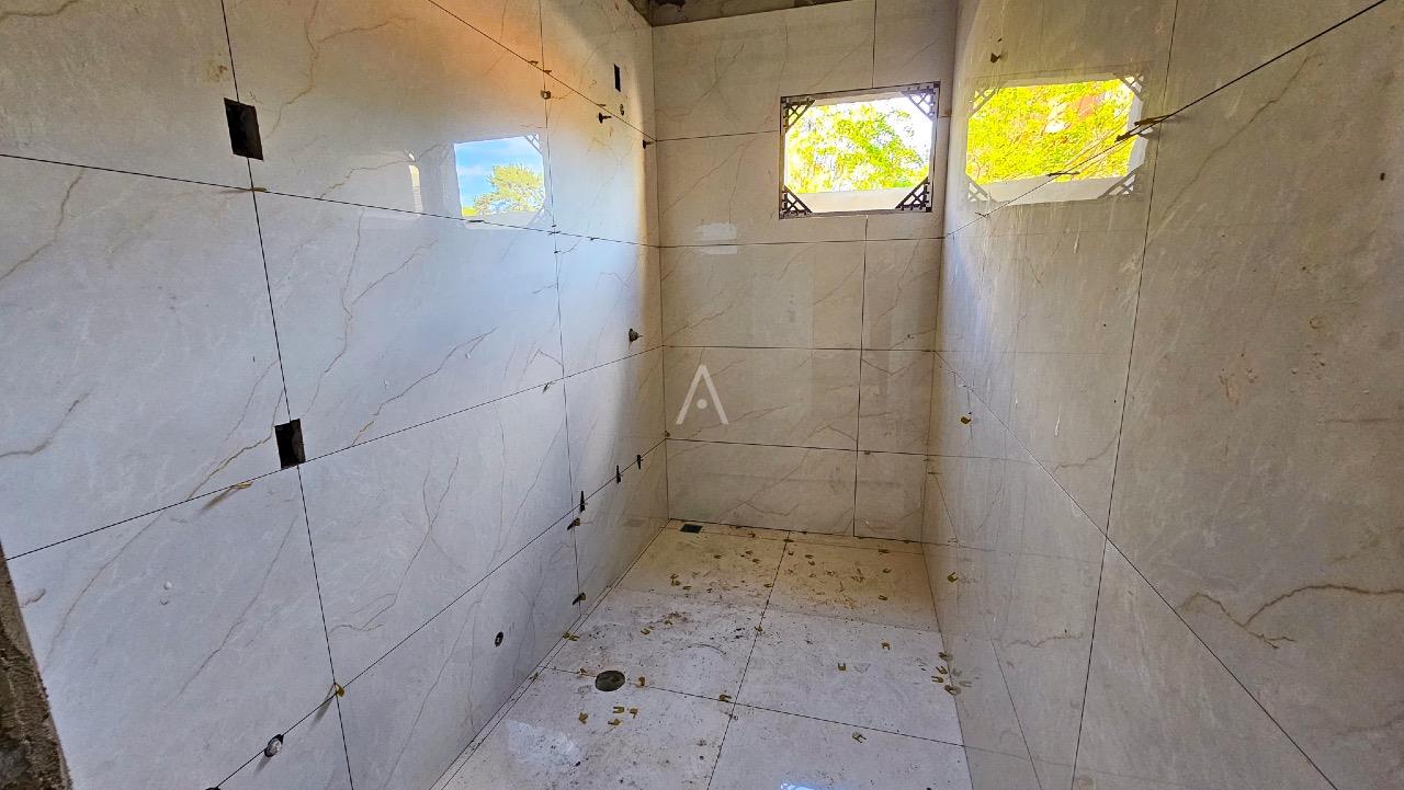 Casa Residencial para à venda no Bairro VILA BECKER em TOLEDO: 