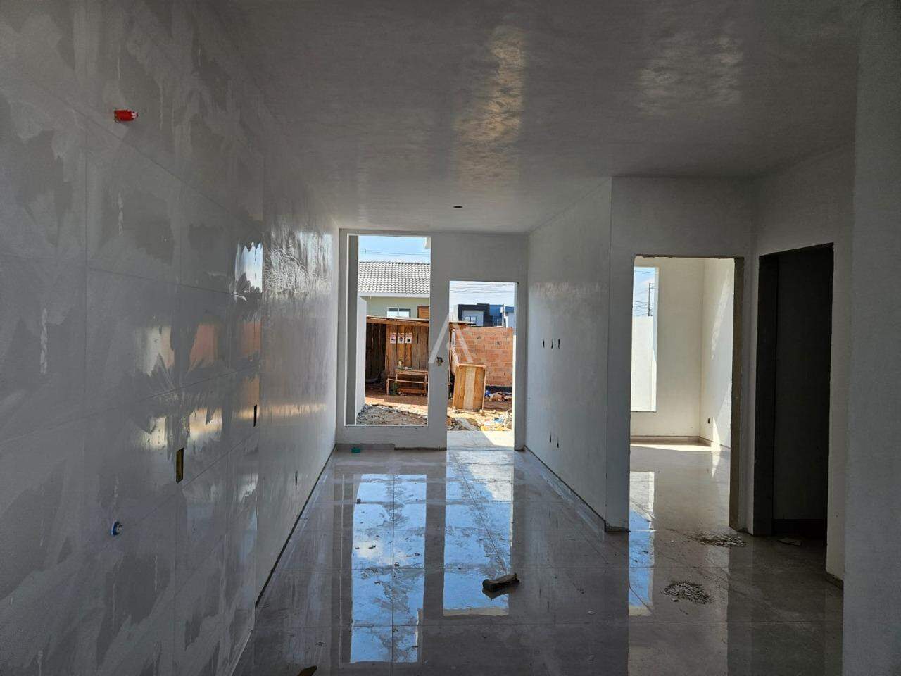 Casa Residencial para à venda no Bairro FLORESTA em CASCAVEL: 