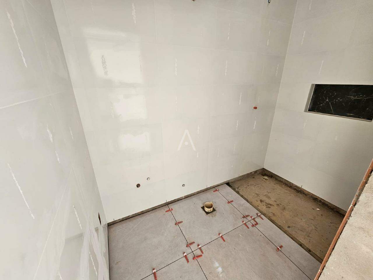 Casa Residencial para à venda no Bairro FLORESTA em CASCAVEL: 