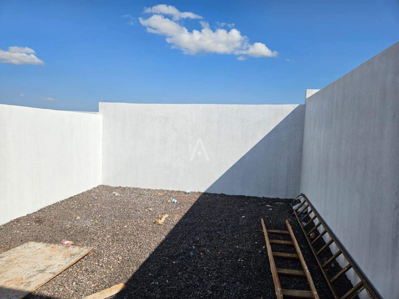 Casa Residencial para à venda no Bairro FLORESTA em CASCAVEL: 