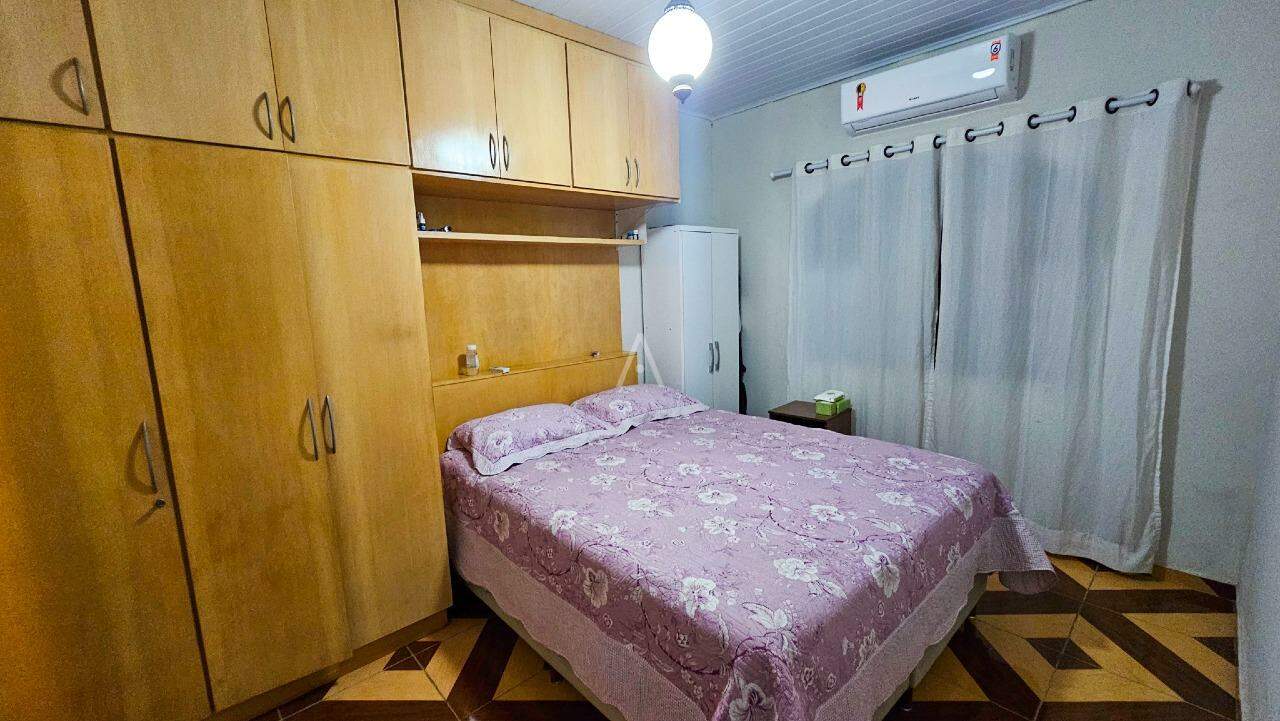 Casa Residencial para à venda no Bairro ALTO ALEGRE em CASCAVEL: 