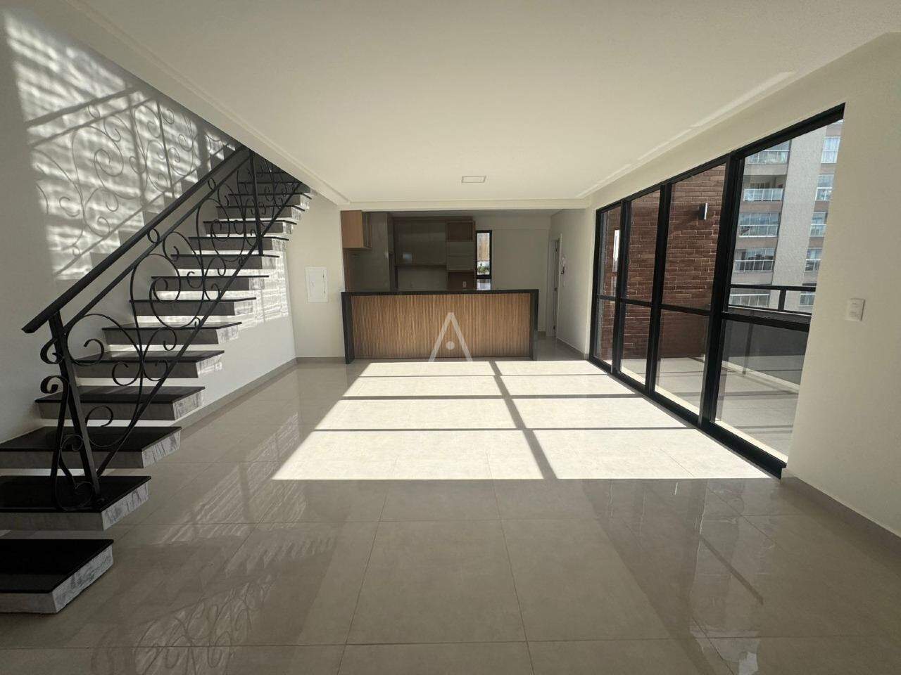Apartamento para para aluguel no Bairro CENTRO em CASCAVEL: 