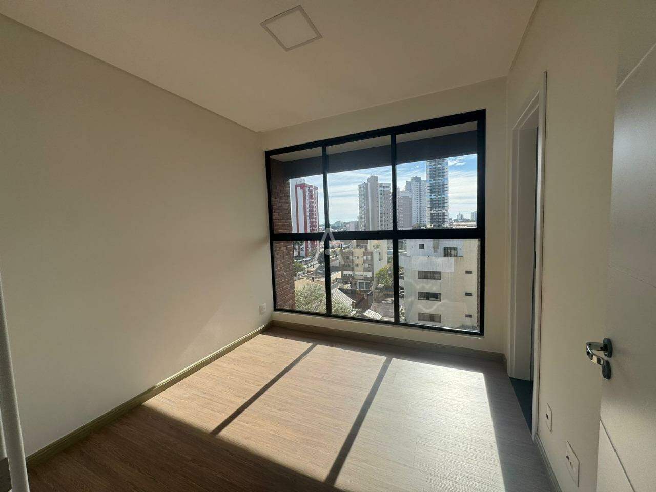 Apartamento para para aluguel no Bairro CENTRO em CASCAVEL: 