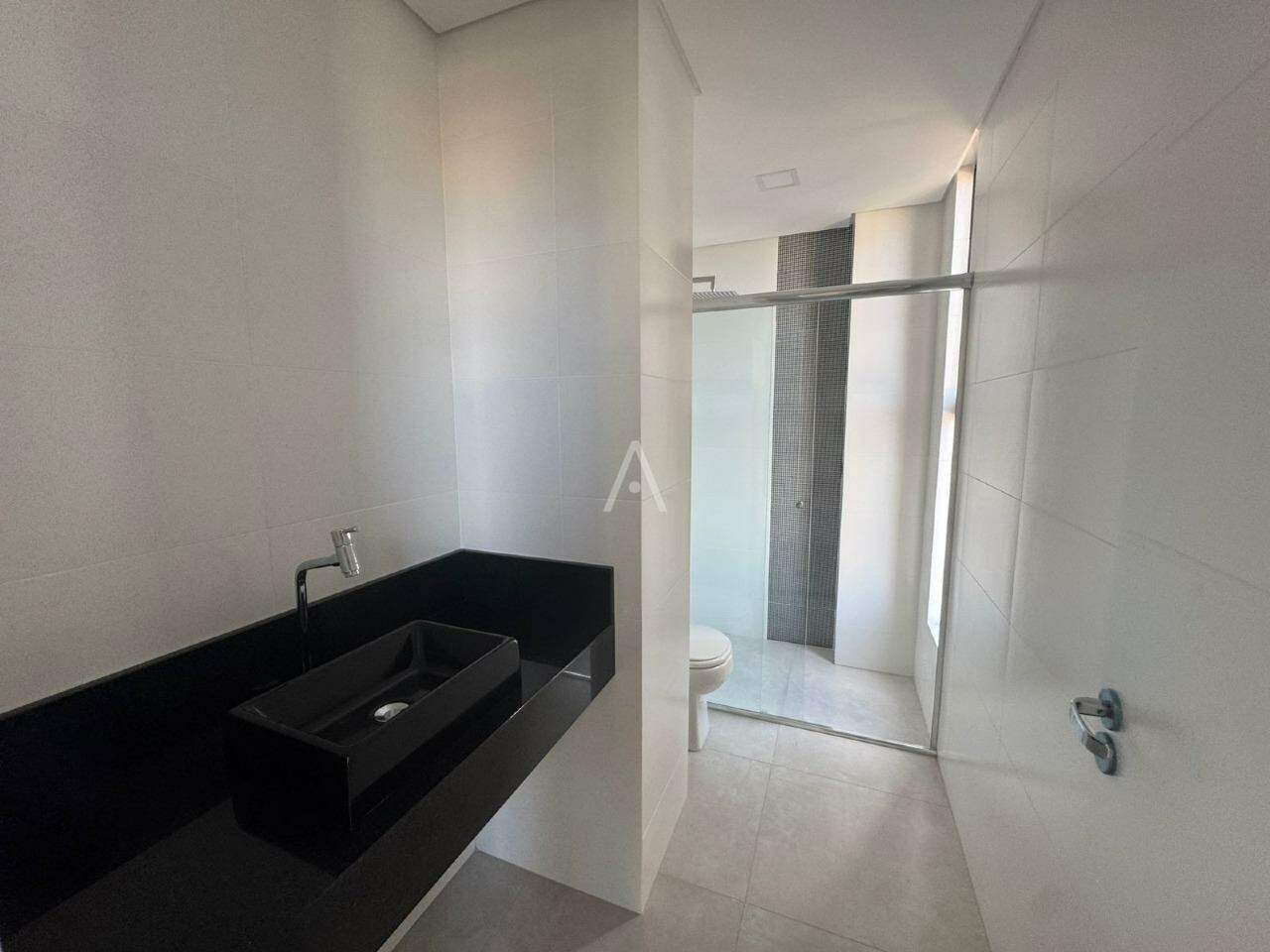 Apartamento para para aluguel no Bairro CENTRO em CASCAVEL: 