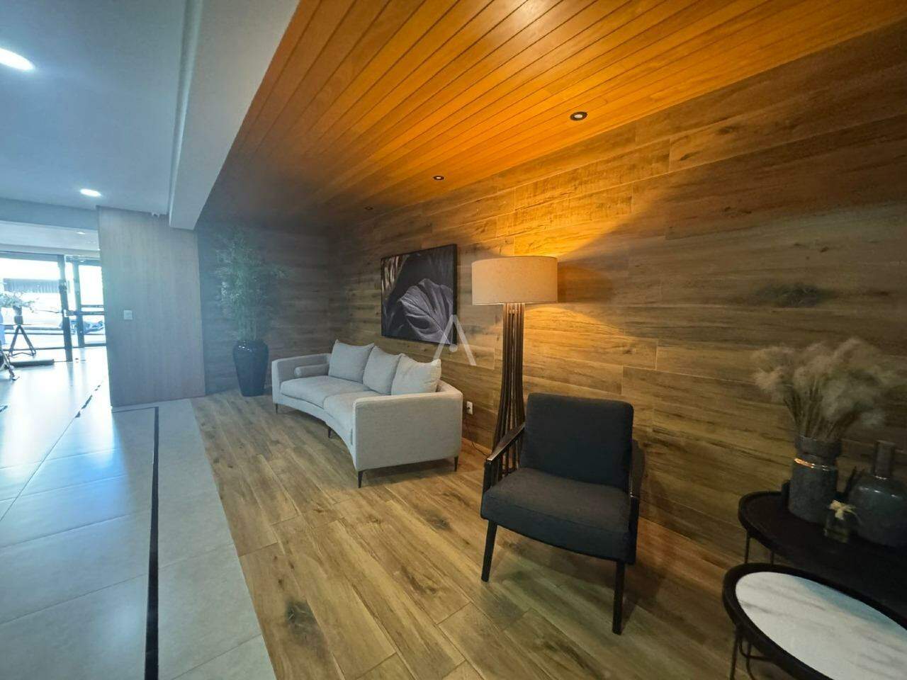Apartamento para para aluguel no Bairro CENTRO em CASCAVEL: 