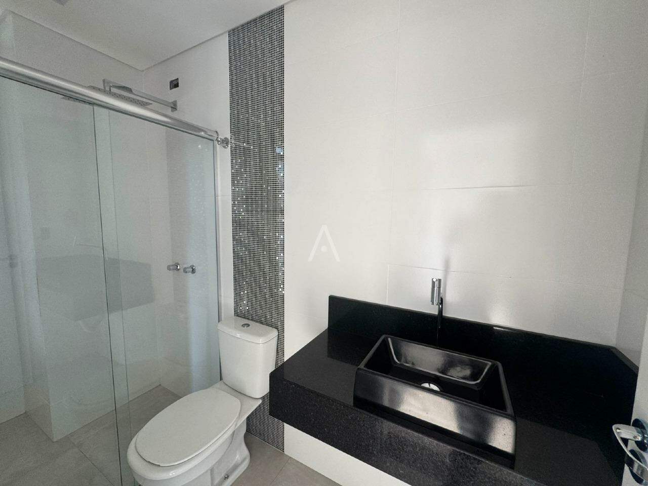 Apartamento para para aluguel no Bairro CENTRO em CASCAVEL: 