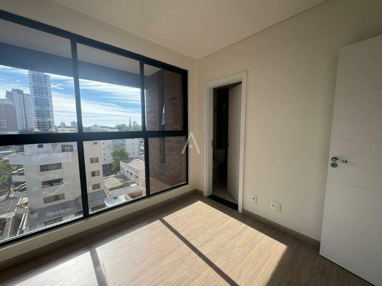 Apartamento para para aluguel no Bairro CENTRO em CASCAVEL: 