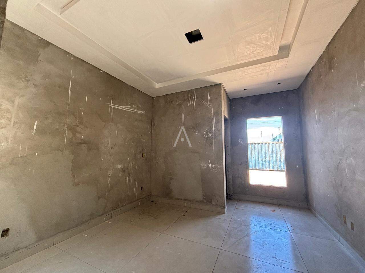 Casa Residencial para à venda no Bairro JARDIM COOPAGRO em TOLEDO: