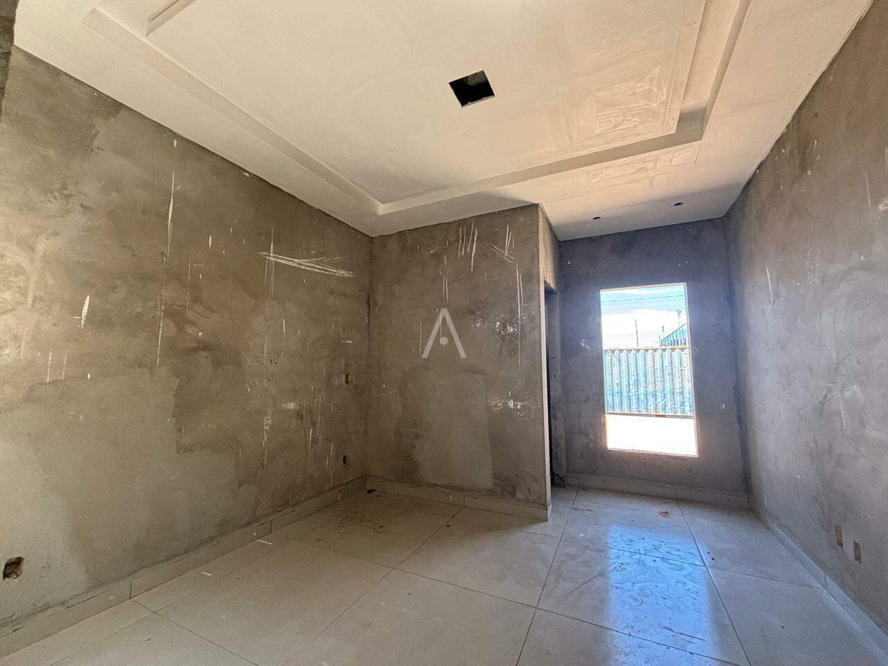 Casa Residencial para à venda no Bairro JARDIM COOPAGRO em TOLEDO: