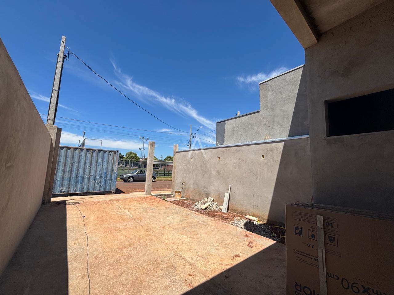 Casa Residencial para à venda no Bairro JARDIM COOPAGRO em TOLEDO: 