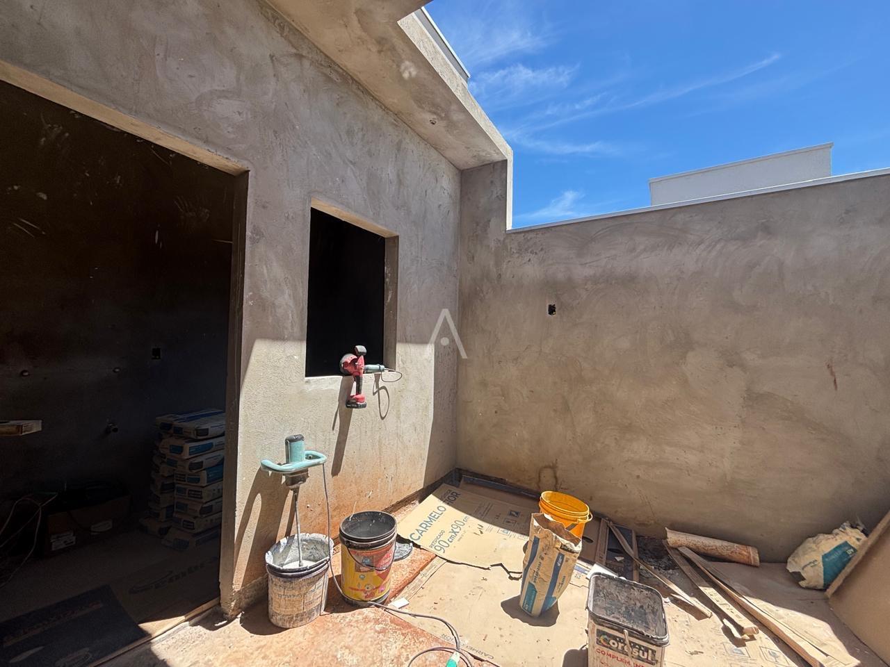 Casa Residencial para à venda no Bairro JARDIM COOPAGRO em TOLEDO: 