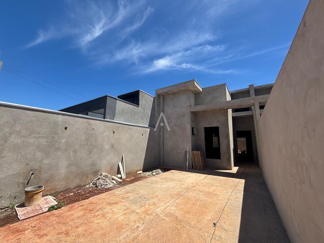 Casa Residencial para à venda no Bairro JARDIM COOPAGRO em TOLEDO: 