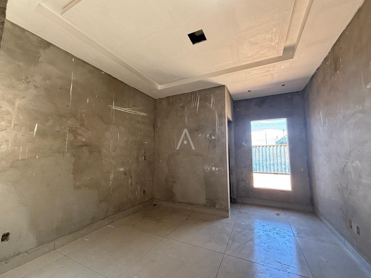 Casa Residencial para à venda no Bairro JARDIM COOPAGRO em TOLEDO: 