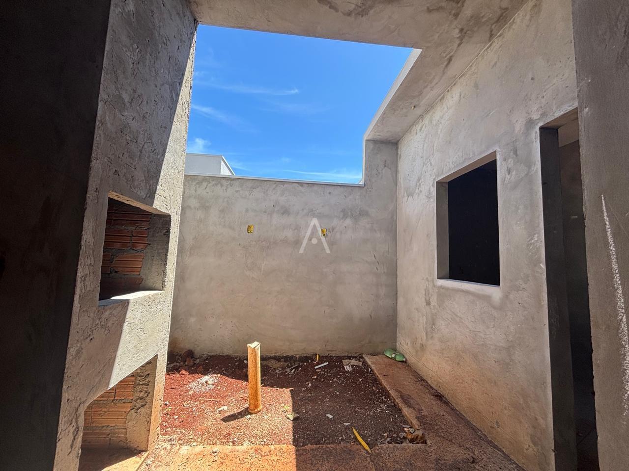 Casa Residencial para à venda no Bairro JARDIM COOPAGRO em TOLEDO: 